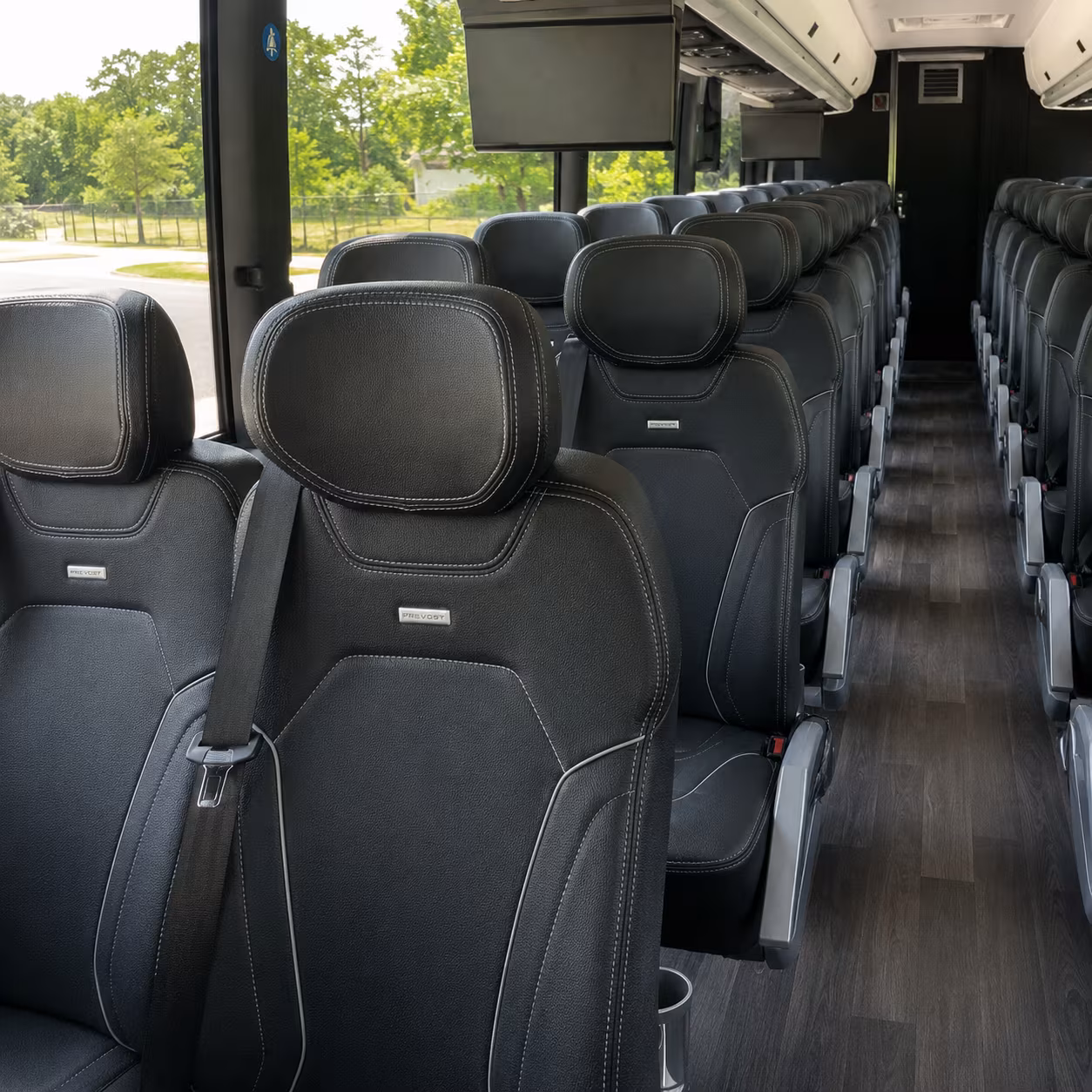 charter buses to the aquarium of the pacific long beach waterfront
