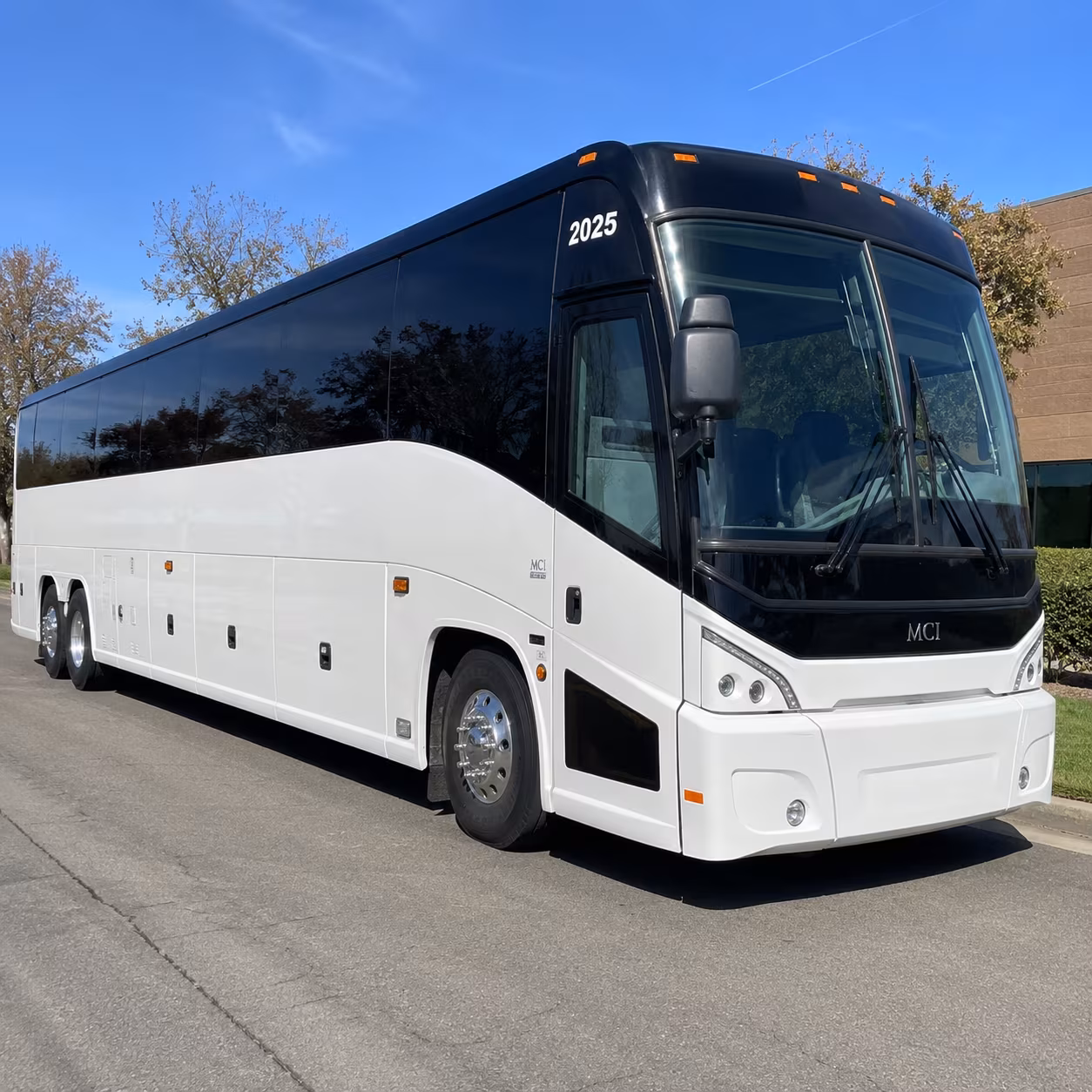 concert sporting event buses from lakewood to stadiums across la and orange county