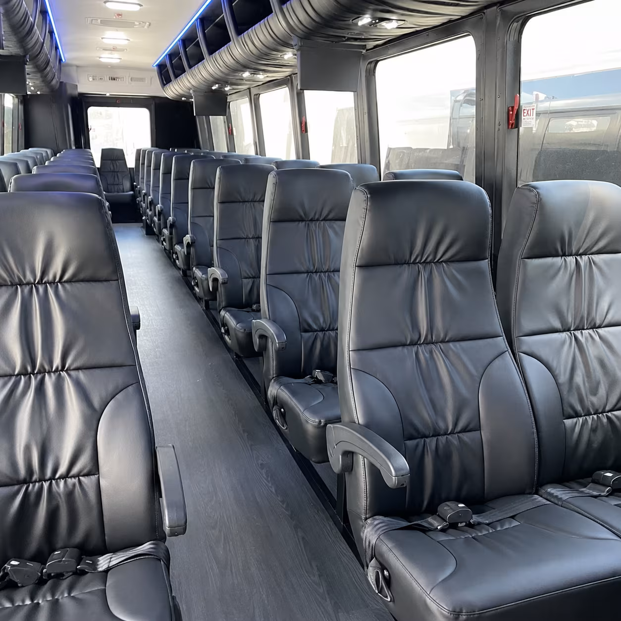lakewood airport transportation