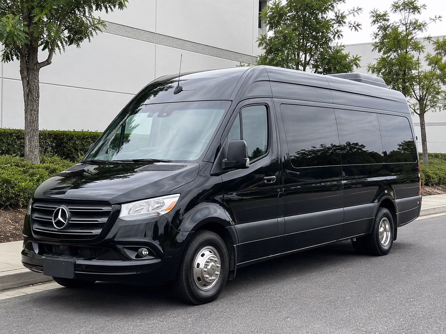 Lakewood Wine Tour & Brewery Transportation