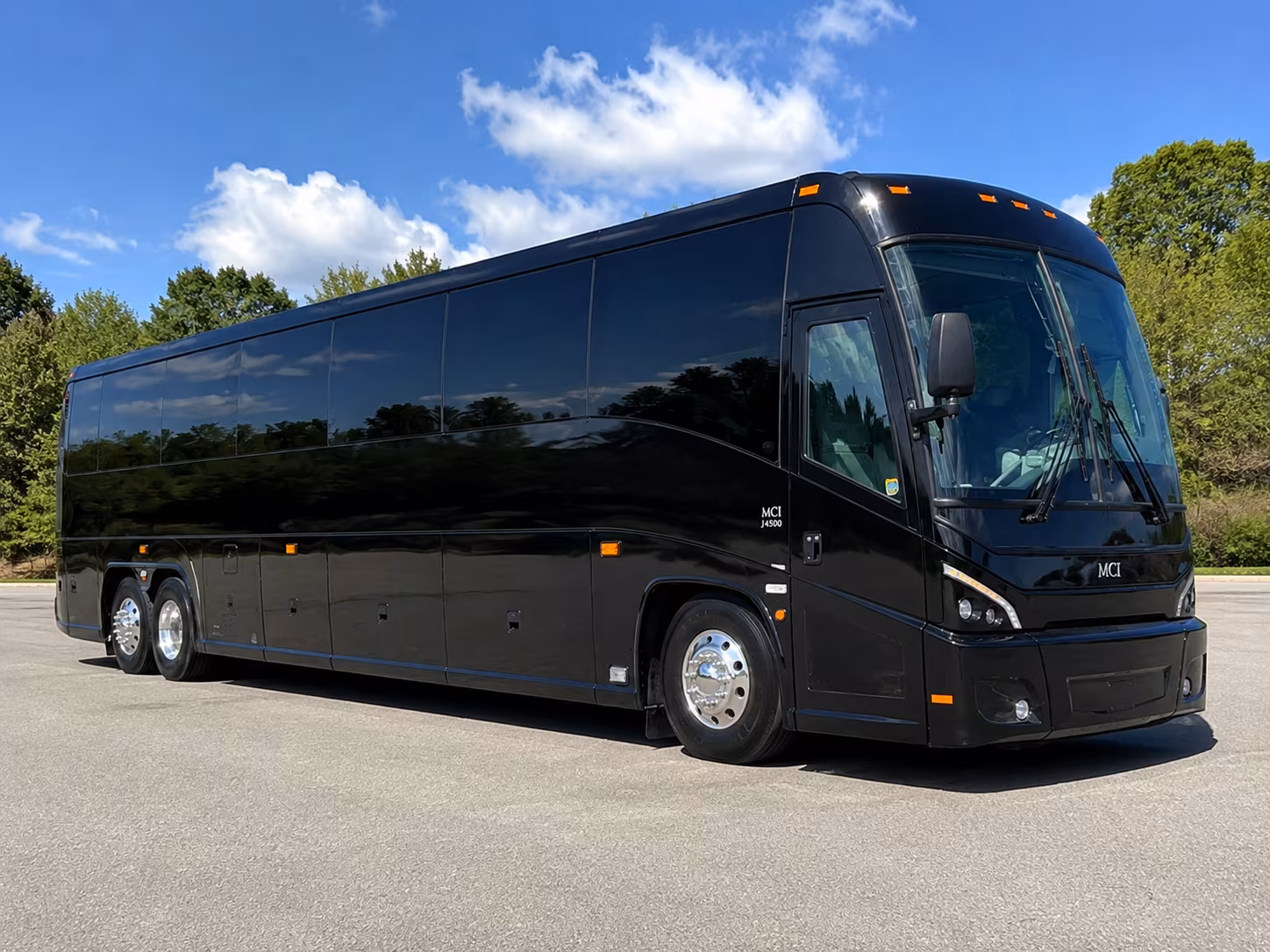 shuttle your guests between long beach hotel blocks and your venue with ease