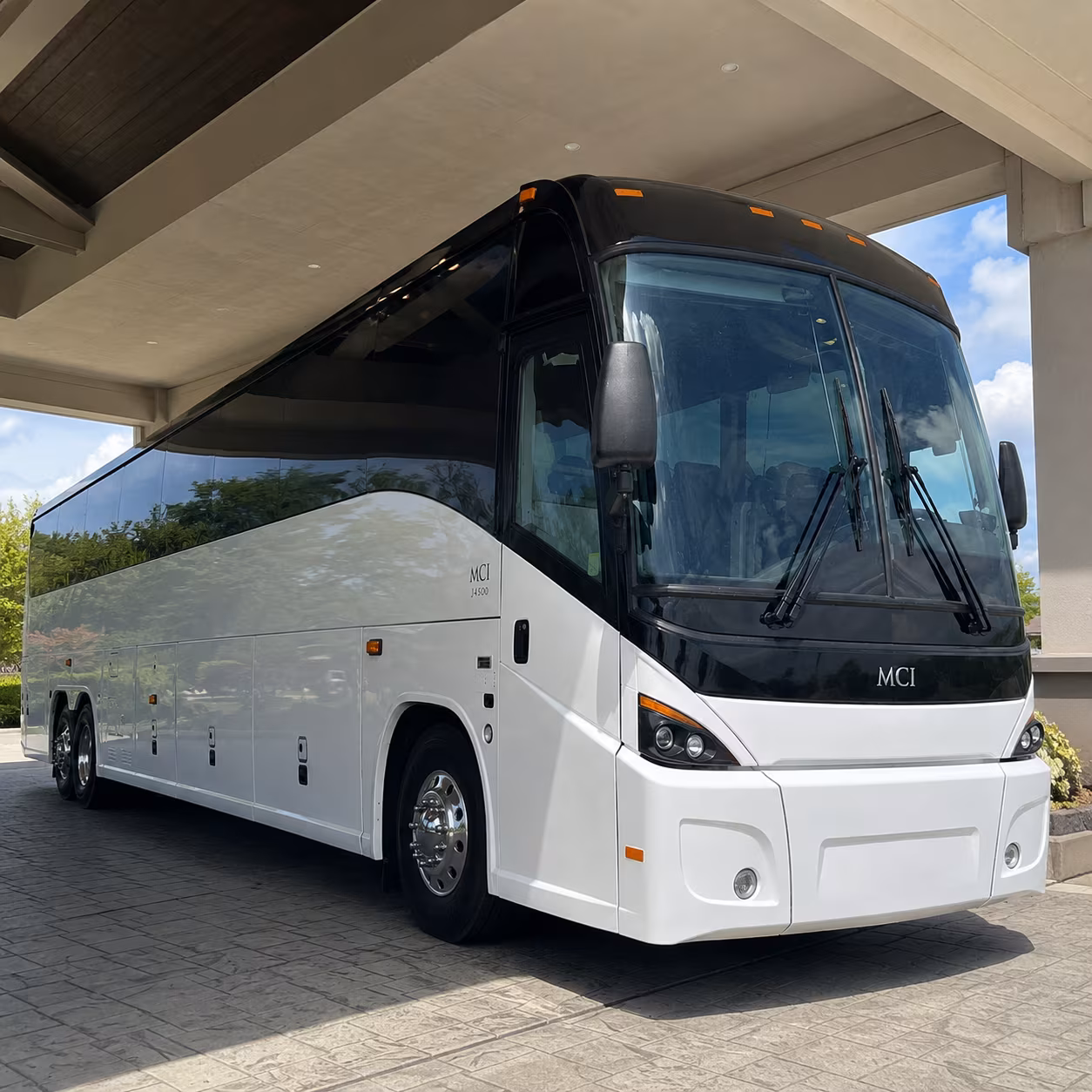 skip the 605 and 91 gridlock with a dedicated lakewood employee shuttle